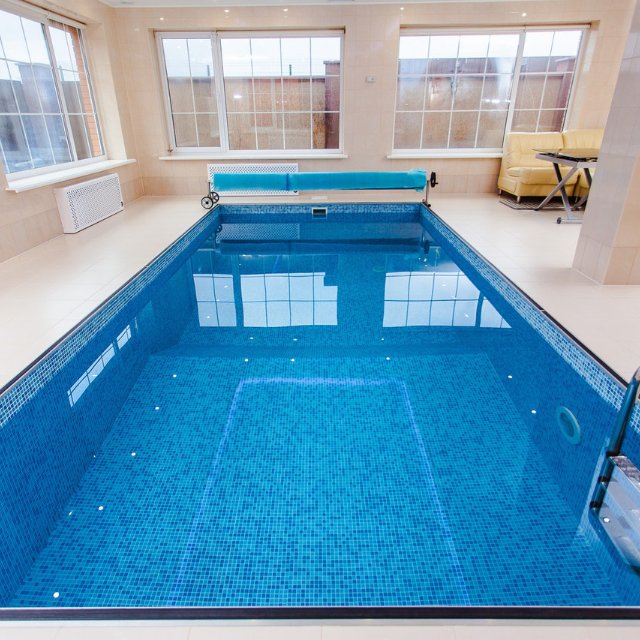 Swimming Pool Image 2